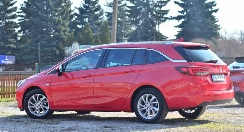 Opel Astra cena 38750 przebieg: 190600, rok produkcji 2017 z Piastów małe 154
